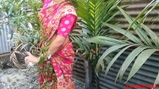 Indian Desi Aunty Boobs Sucking With Standing Style Fucked By Nephew In Outdoor Video